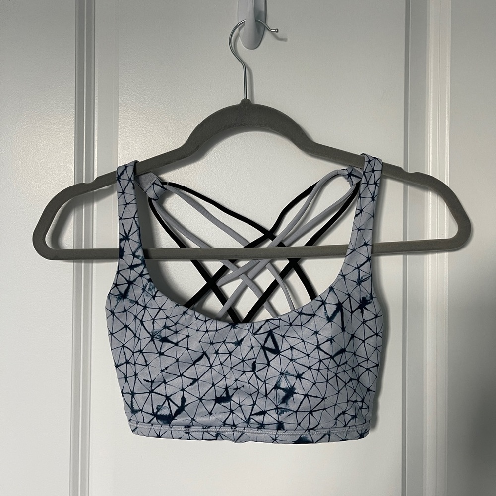 Strappy back lululemon sports bra